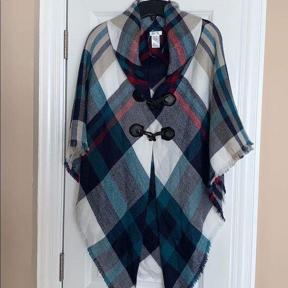 Plaid Poncho / Cape - Picture 2 of 4